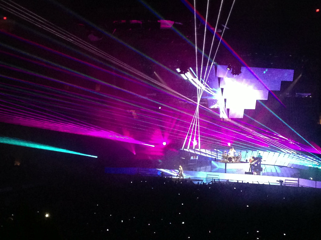 Muse Madison Square Garden April 16 2013 Muse concert… Mrs