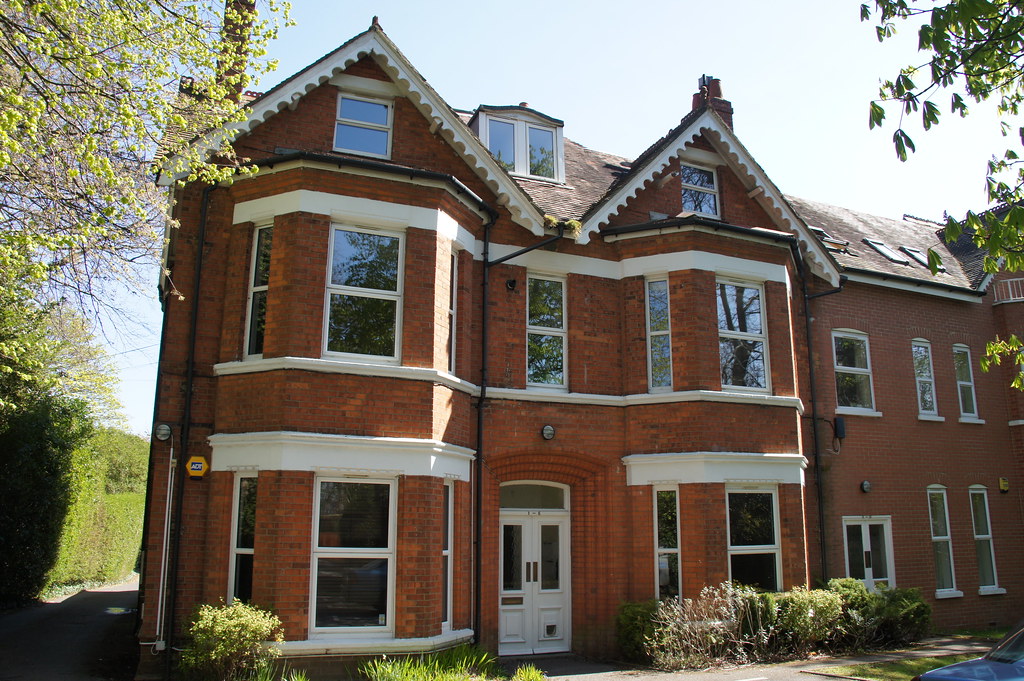 Woodmanton (formerly Woodmanton Hotel), 35 Wellington Road, Bournemouth