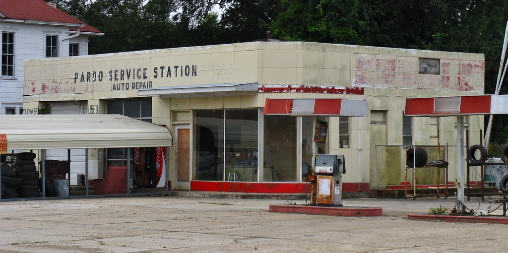 Brinkley, Arkansas Former service station Jasperdo Flickr