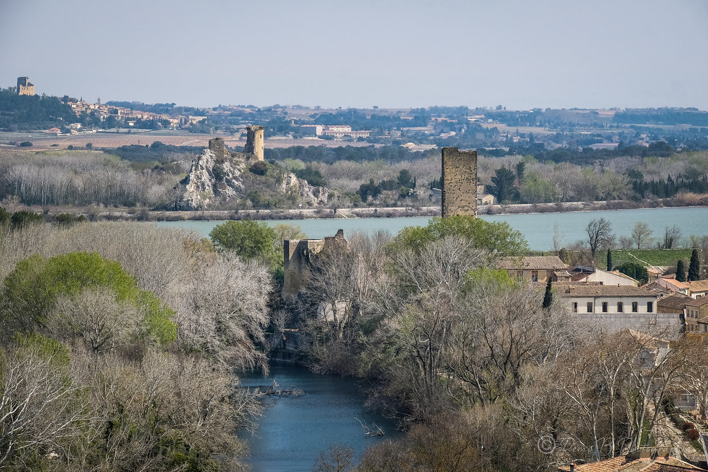 Roquemaure (30) Rémi Avignon Flickr