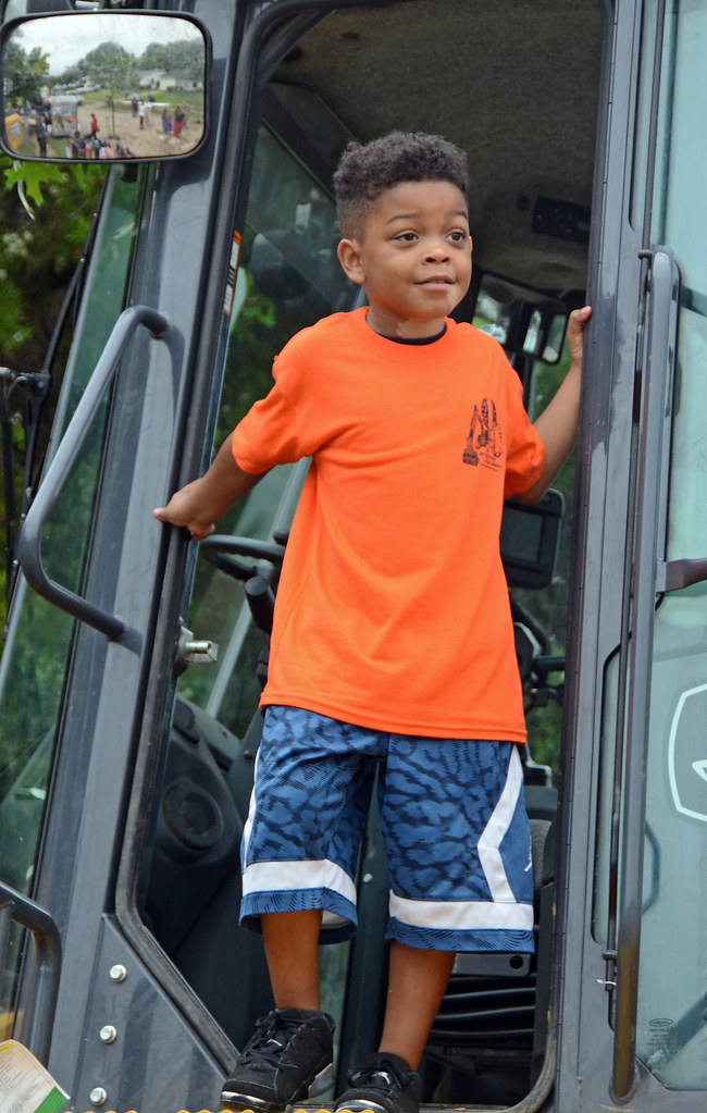 160819ZNC104249 A child from the Hamilton Park neighbor… Flickr