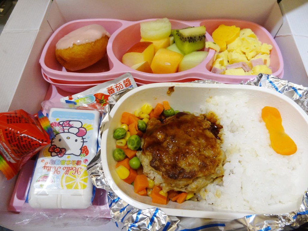 Kids Bento Airline Meal by EVA Air (Oct.1,2013) Phreddie Flickr