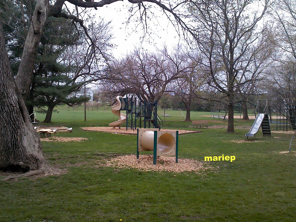 Clover Hill Park playground Playground at Clover Hill Park… Flickr
