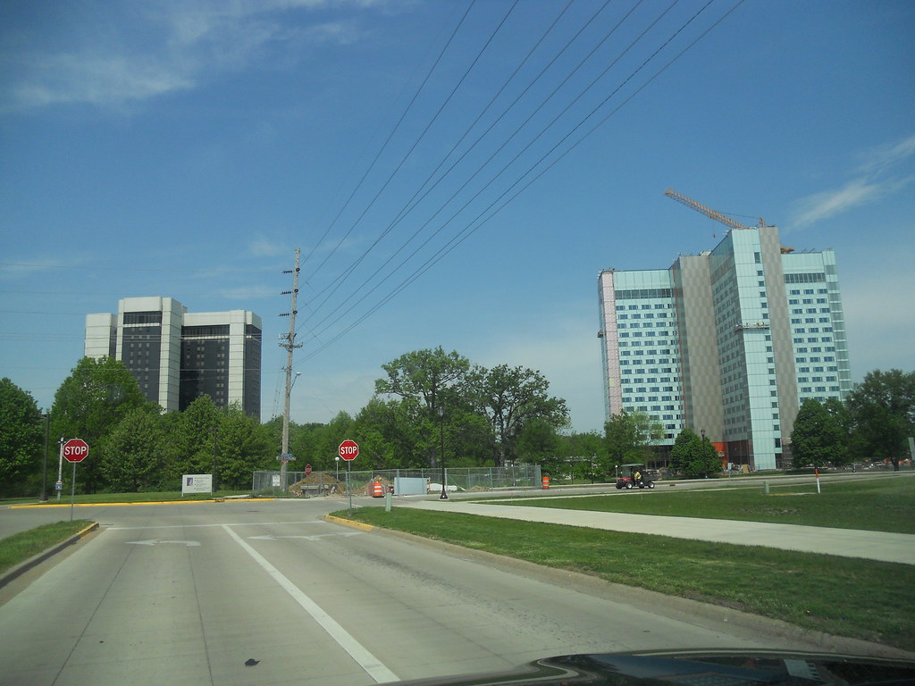 DSCN1569 WIU Housing Flickr