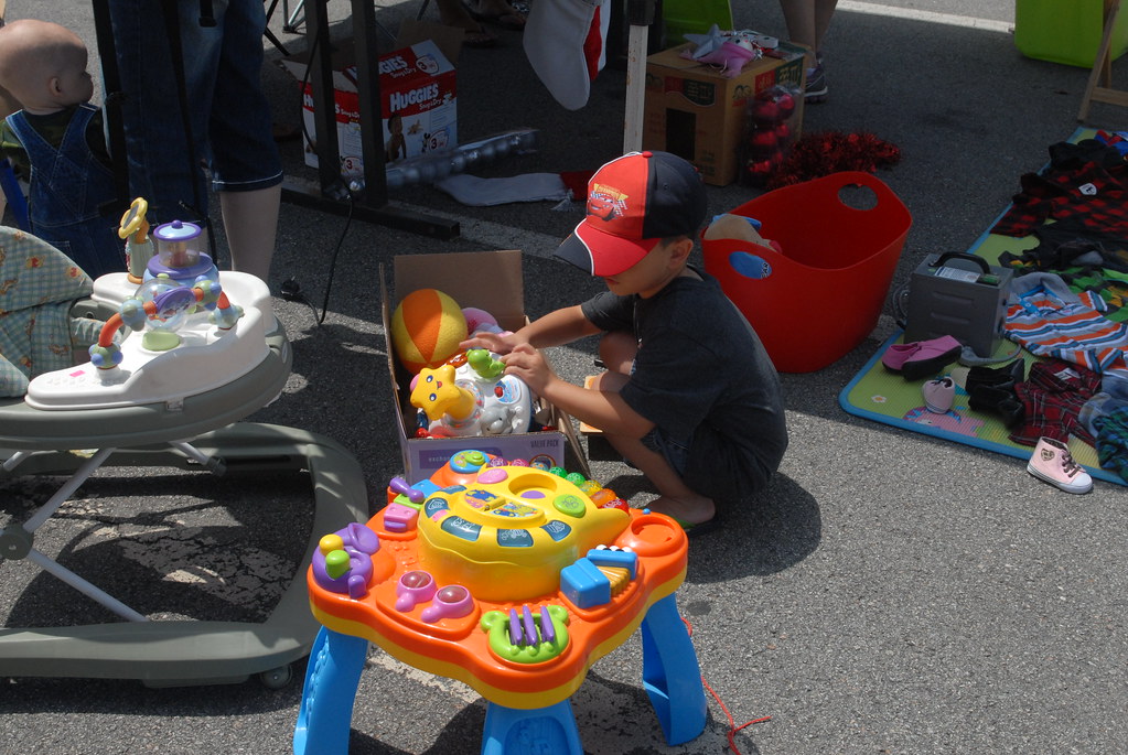 Community Yard Sale U.S. Army Garrison Humphreys, South … Flickr