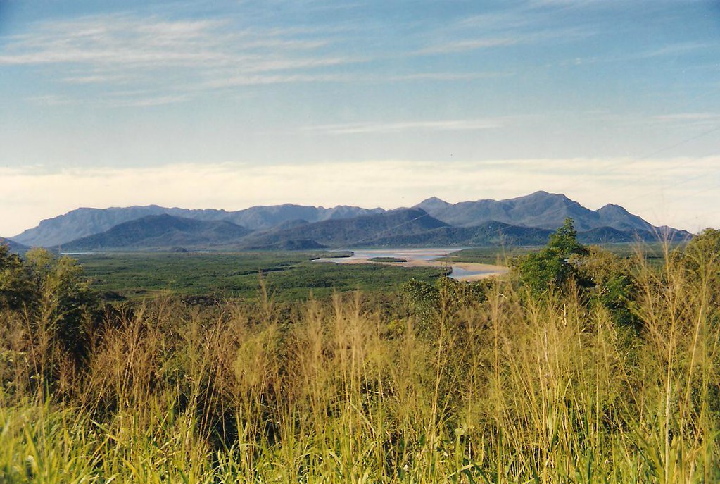 Hinchinbrook Island Here is the view of Hinchinbrook Islan… Flickr