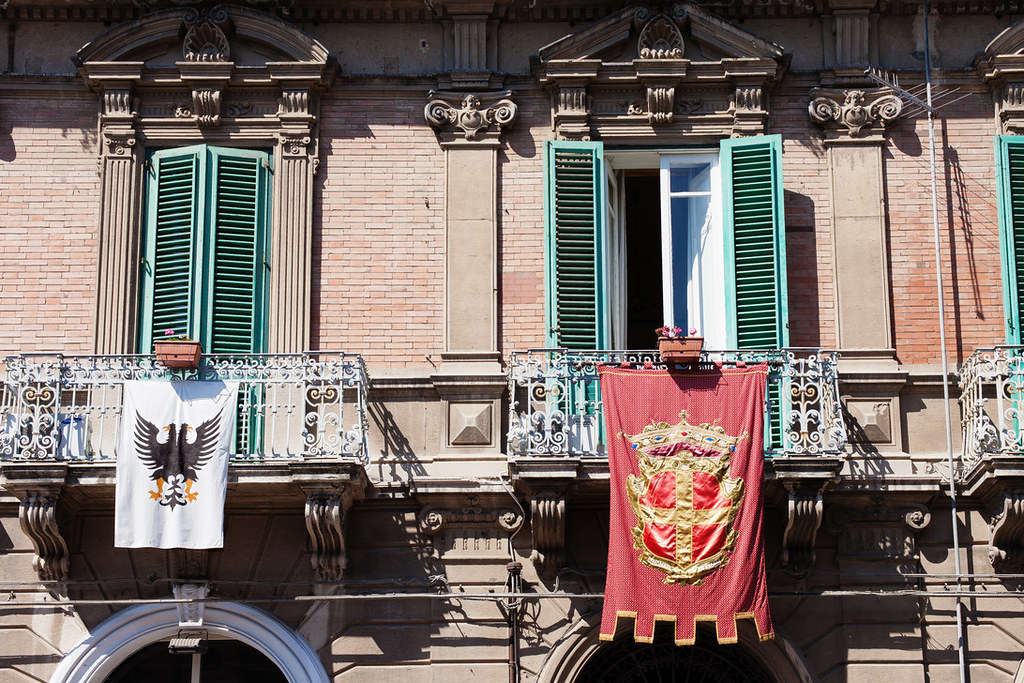stendardi Messina, via Primo Settembre. Alessandro Grussu Flickr