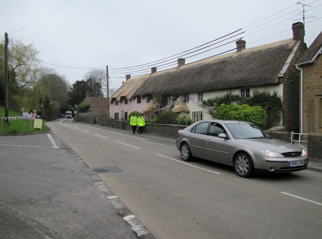 THE QUEEN VISIT WEST COKER BRIEFLY Flickr