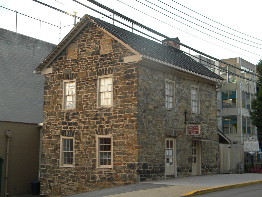 WV Old Stone House The original section was bu… Flickr