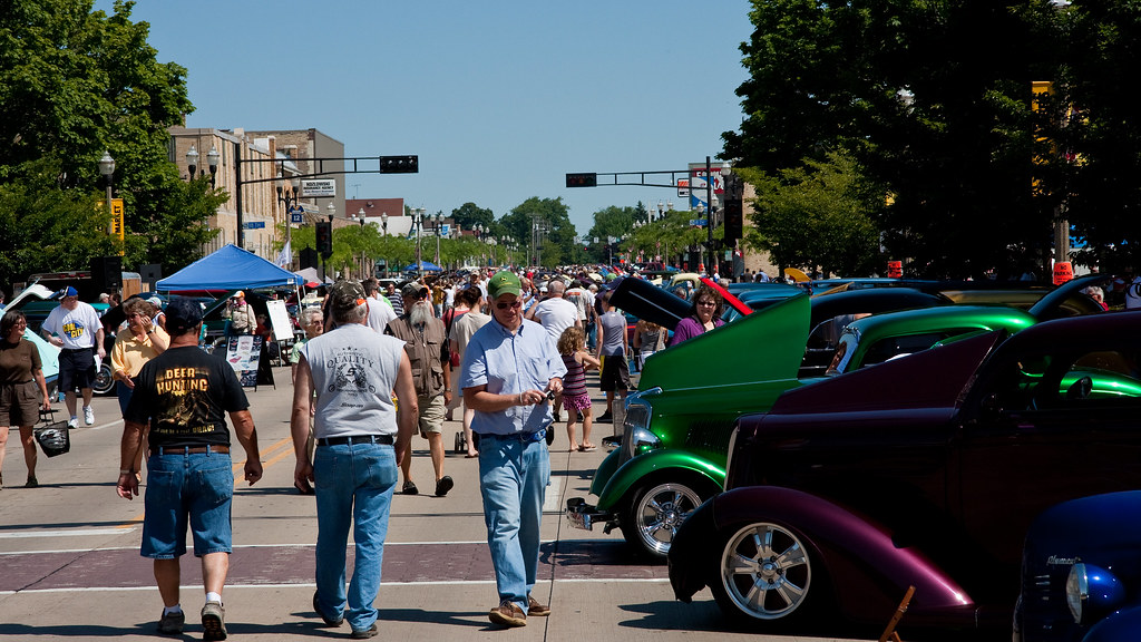 Car Show! Cool City Classic Car Show, Two Rivers, Wisconsi… Lester