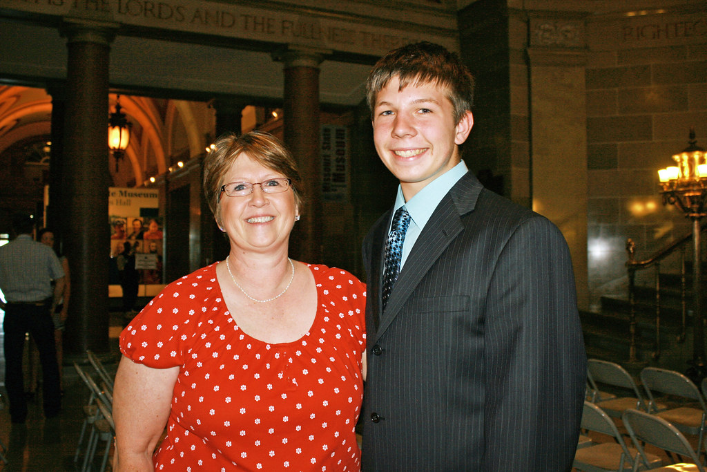 Kempker's MAbA member Trent Kempker with his mom after the… Flickr