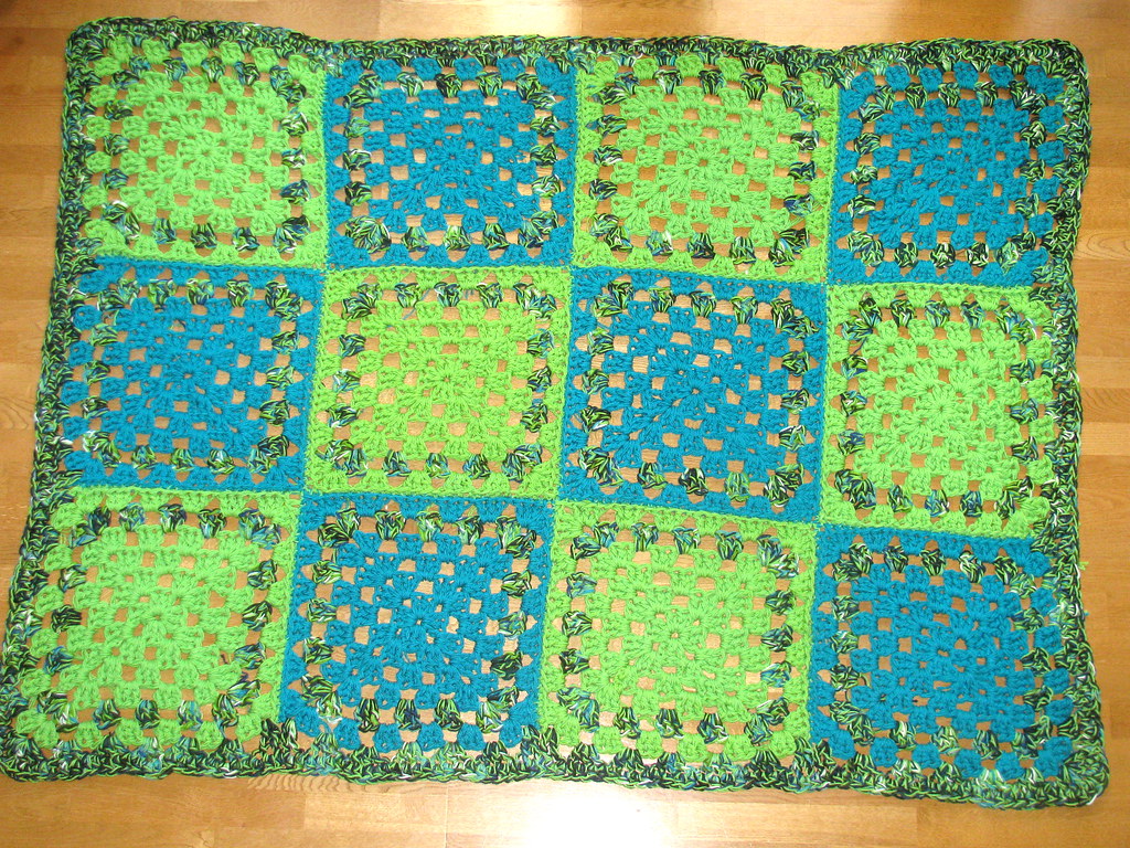 Kristen's Afghan Giant Granny Afghan 3 I Love This Yarn … Flickr