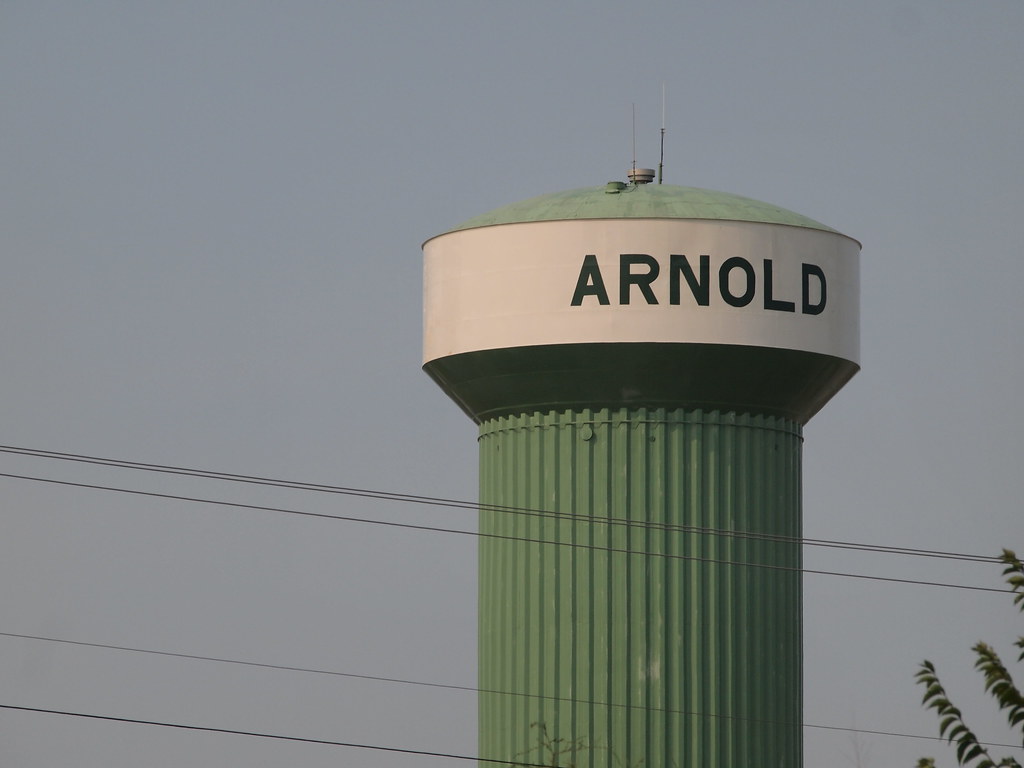 Arnold, MO Water Tower_P5244614 WampaOne Flickr