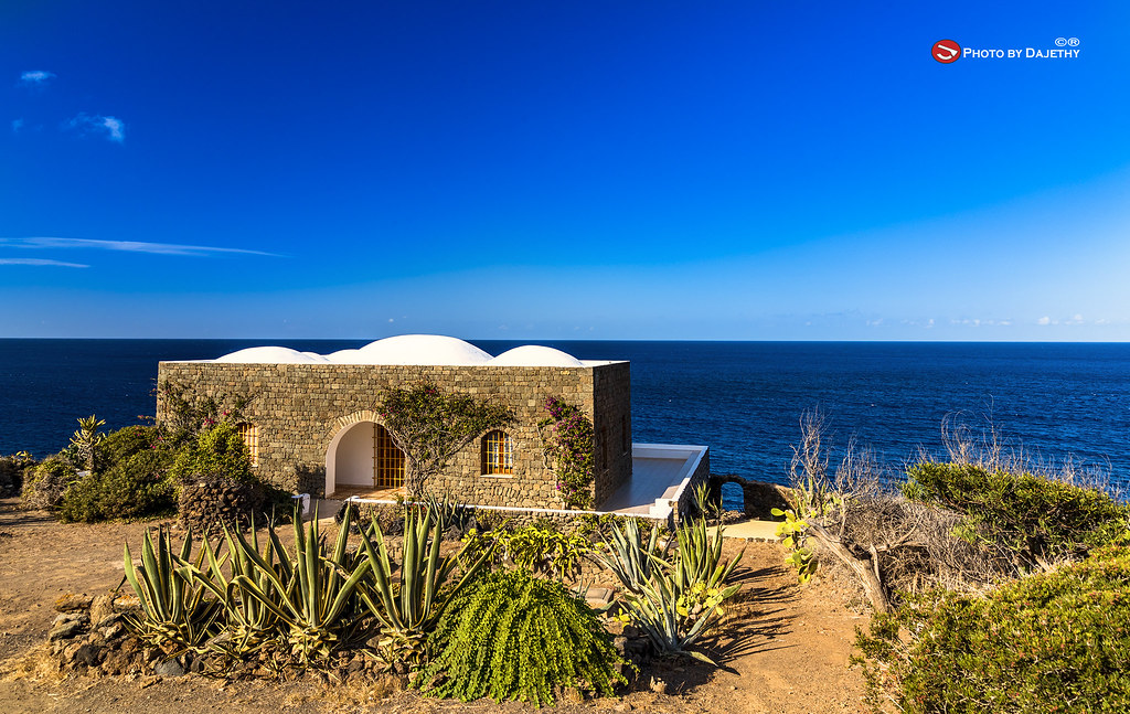 Pantelleria Dammusi SEGUIMI>FOLLOW ME Marco Dajethy Flickr