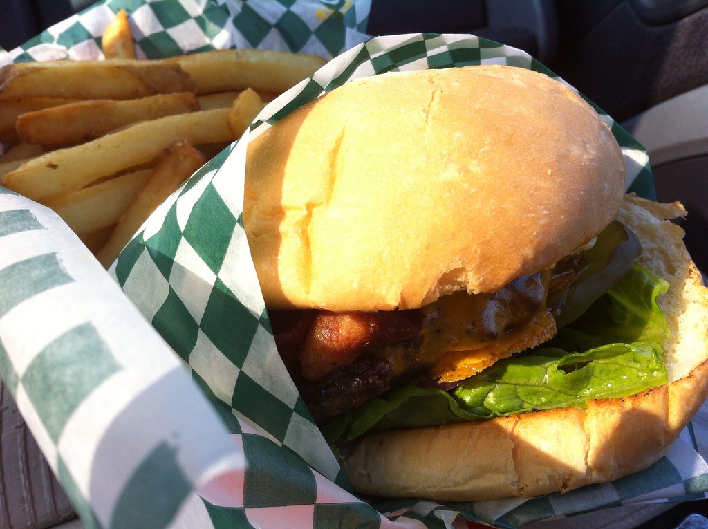 Paul's Deluxe Burger Paul's Motor Inn Jen Arrr Flickr