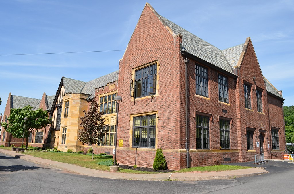 Roxbury Central School A school in Roxbury, NY. Flickr