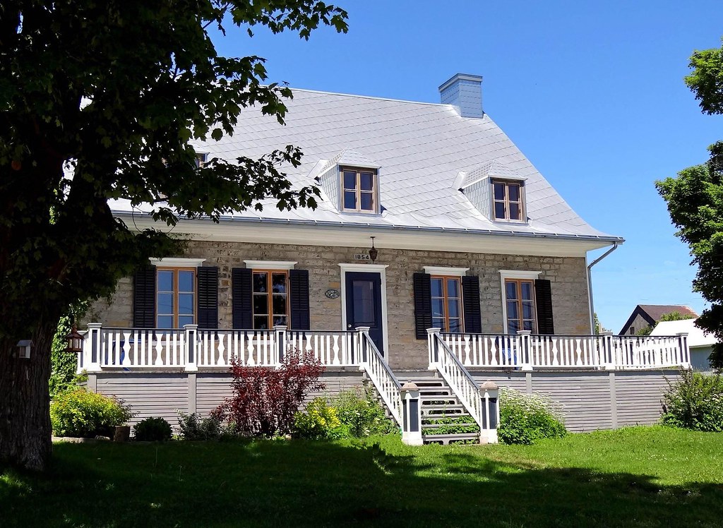 Maison de Neuville 306 des Erables, Neuville, Québec. Phot… Flickr
