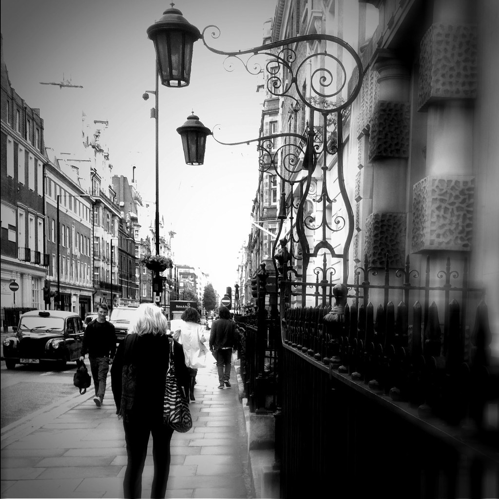 Day 200 of 366 Cavendish Square London A day out to the K… Flickr