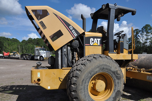 2006 CAT CS533E (19) 2006 Caterpillar (CAT) CS533E vibrat… Flickr