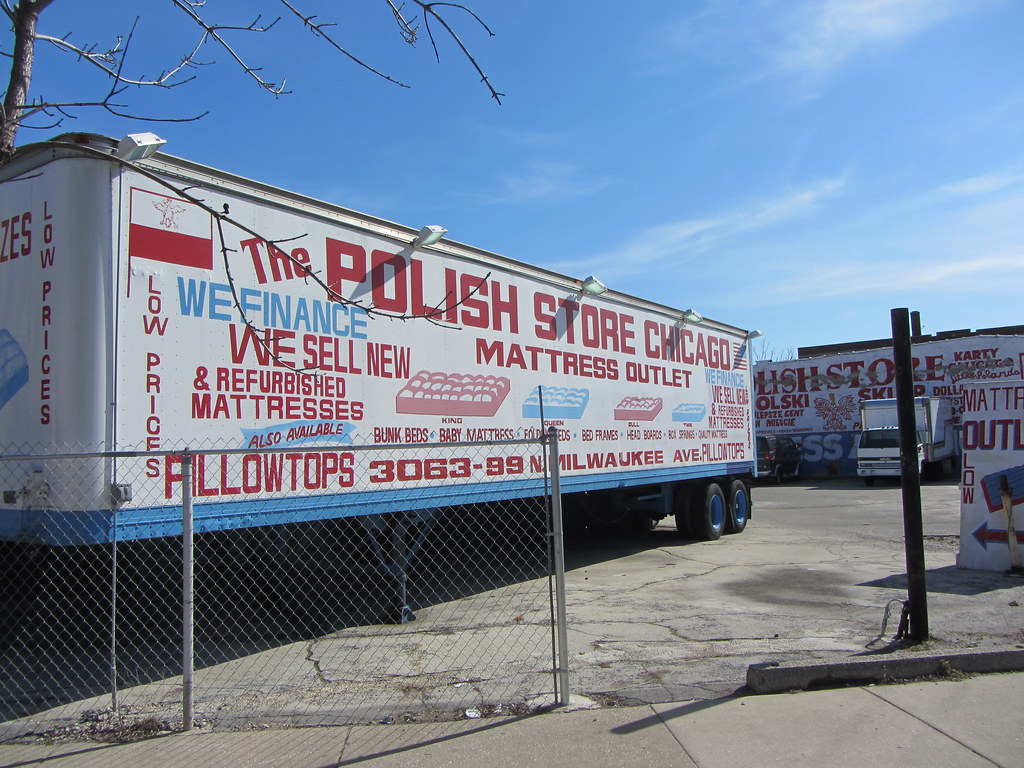 20120310 048 The Polish Store, Milwaukee Ave. David Wilson Flickr