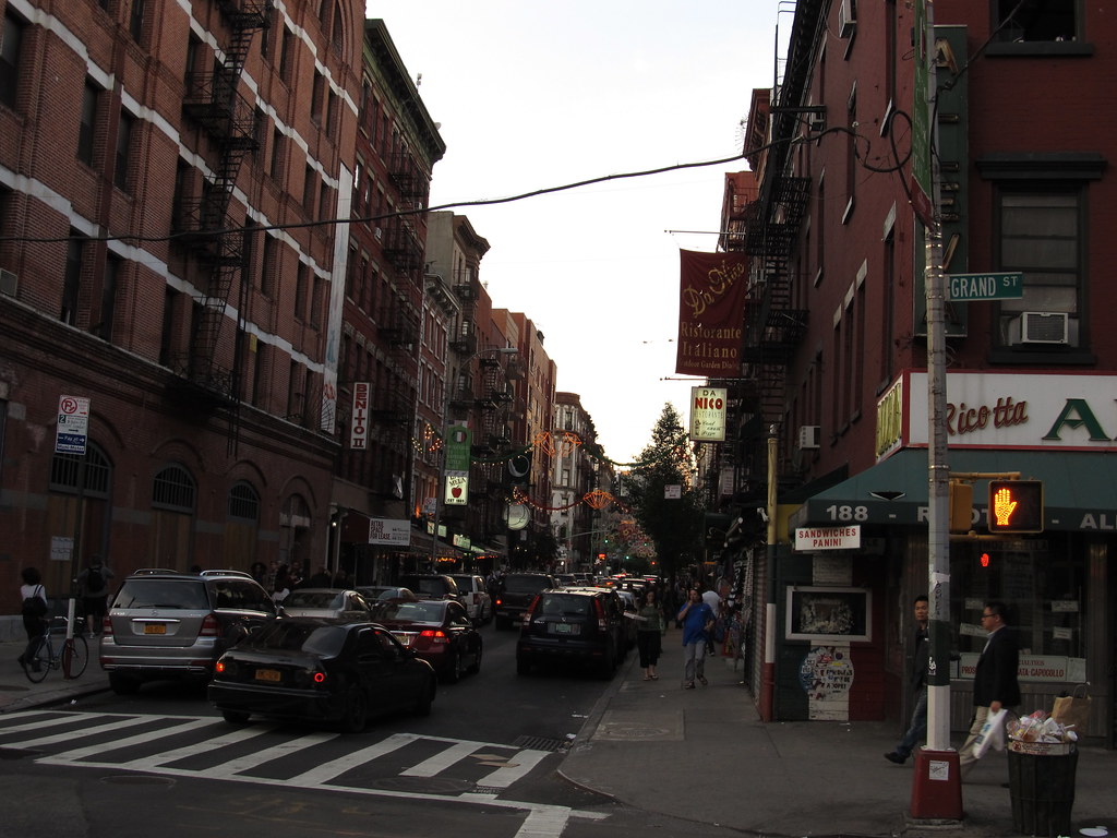 Mulberry and Grand Street, Little Italy, Manhattan, New Yo… Flickr