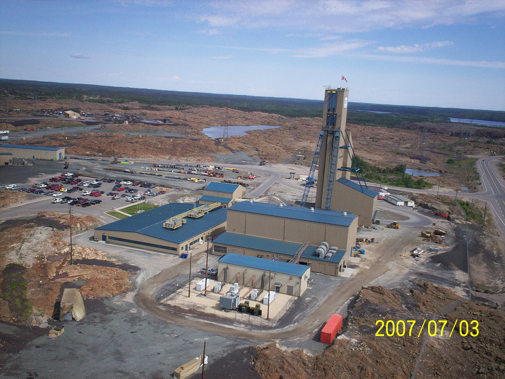 Flin Flon Mine Aerial View (2003) Aerial view of the old F… Flickr