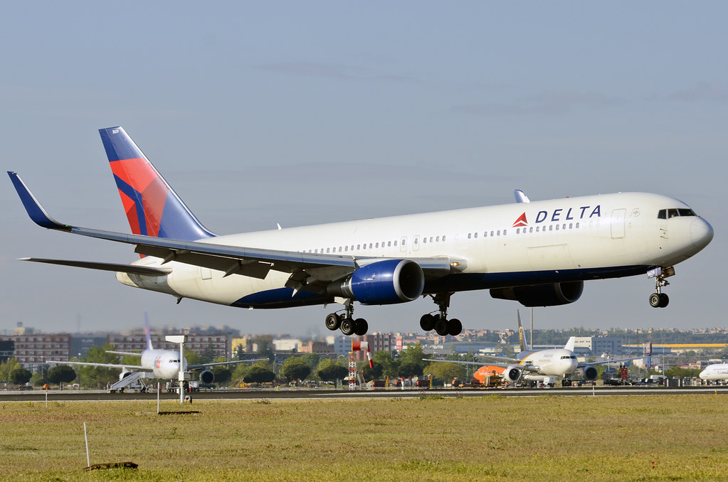 N1609 From JFK, arriving to Madrid Barajas Ángel Ferrer Flickr