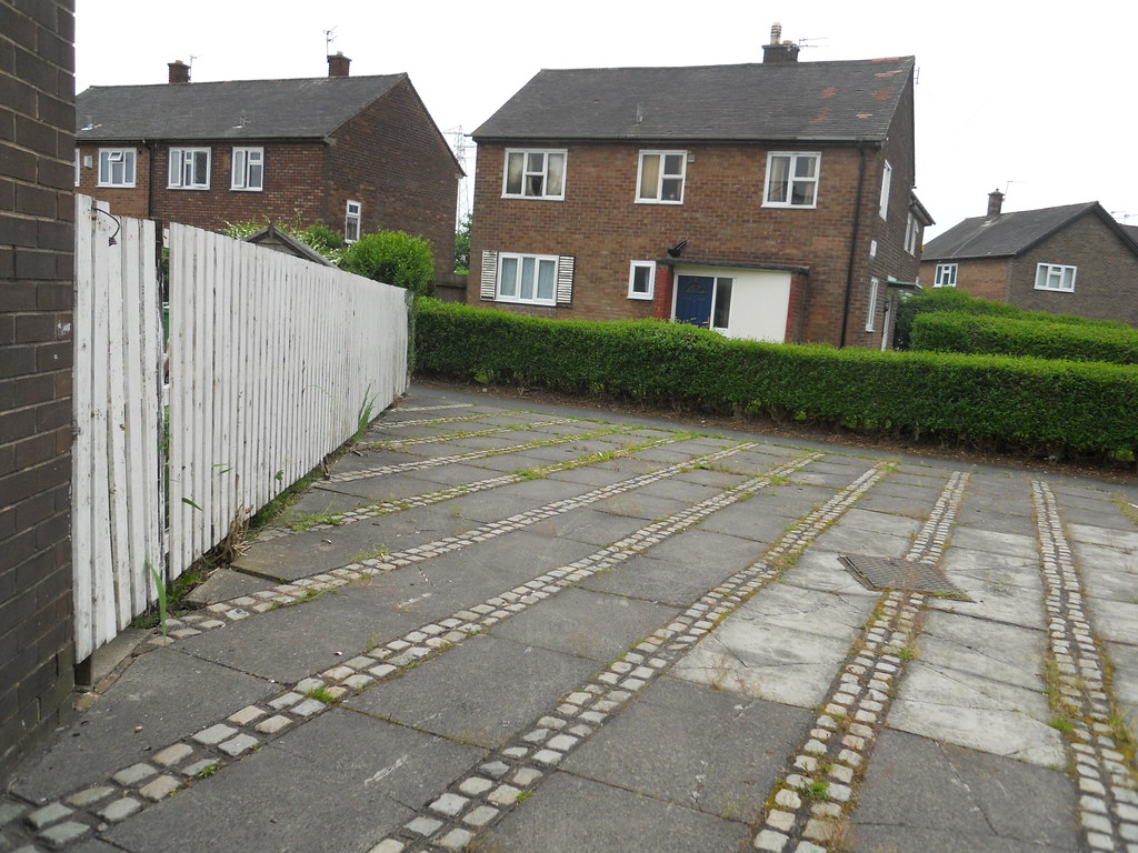 Enstone Drive, New Moston Mikey Flickr