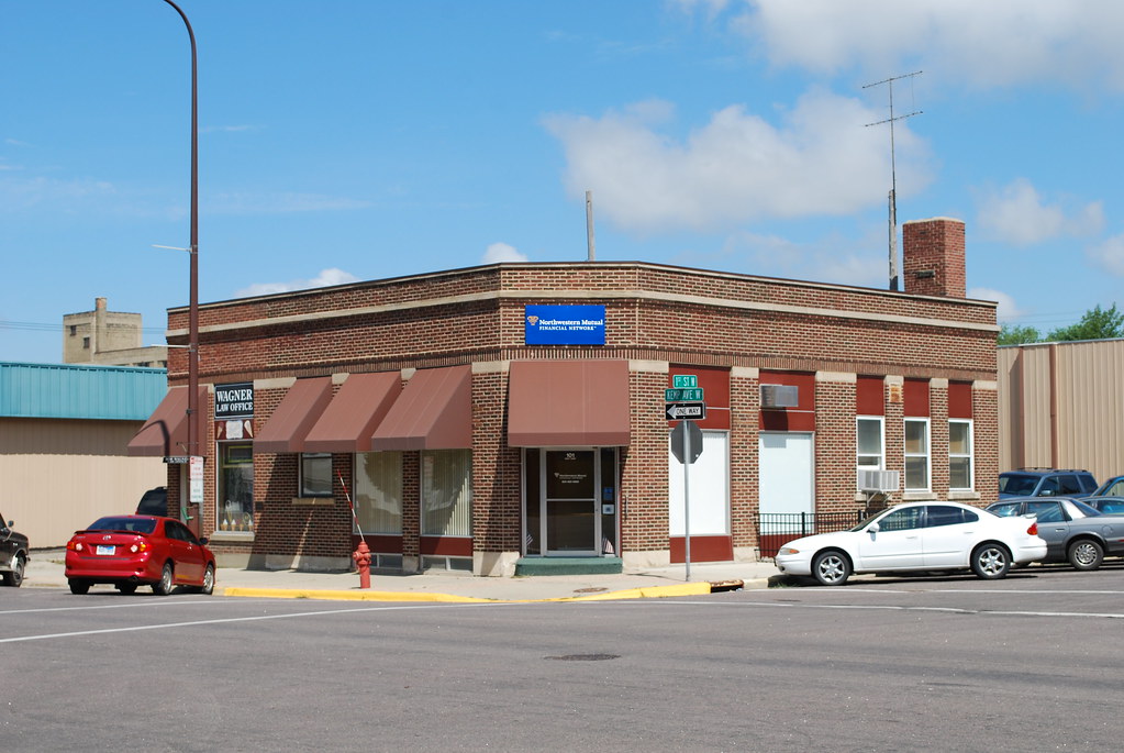 101 West Kemp Avenue Watertown, South Dakota The office bu… Flickr