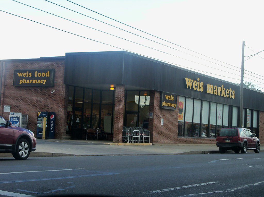 Weis Williamsport, PA Store 2, 630 W. 3rd St; currentl… Flickr