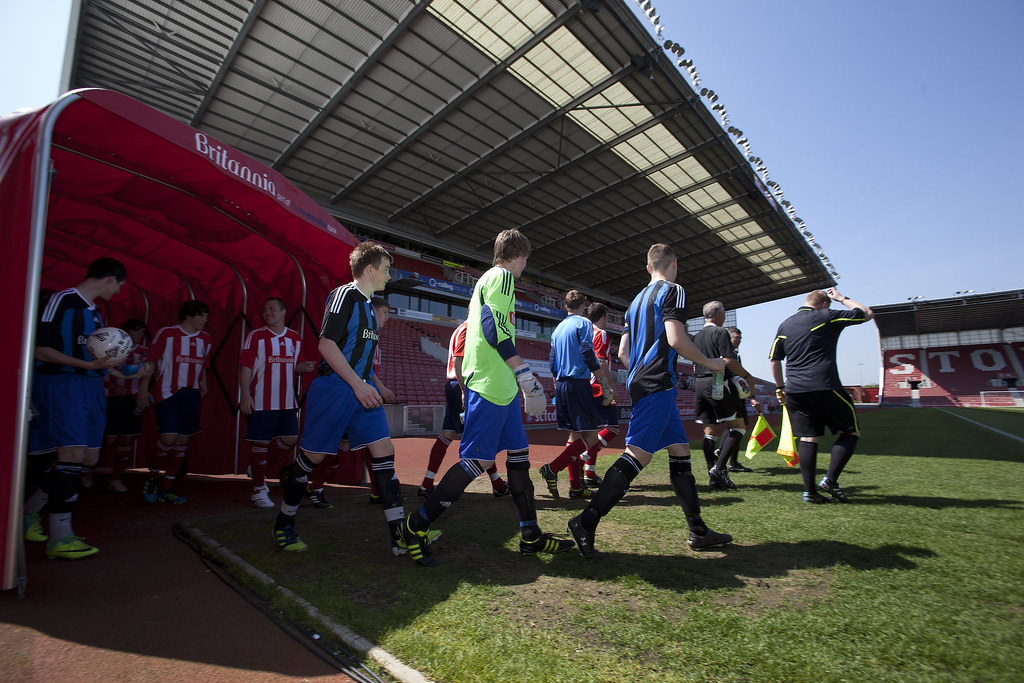 IMGS_022 NewcastleunderLyme College Flickr