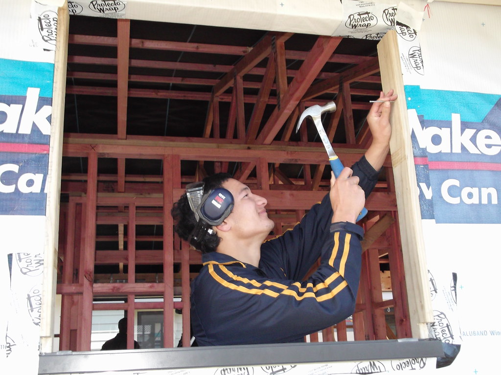 Window packer The window packer is required for direct fix… Flickr