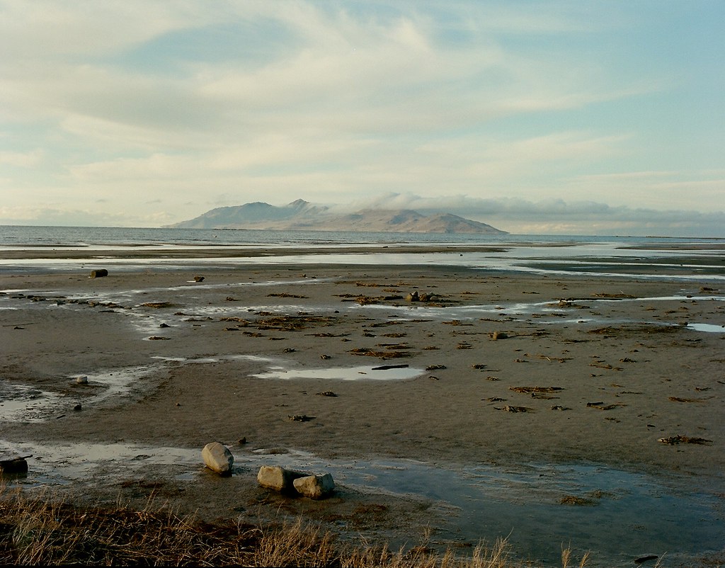 Great Salt Lake Flats 1 A view across the flats along the … Flickr