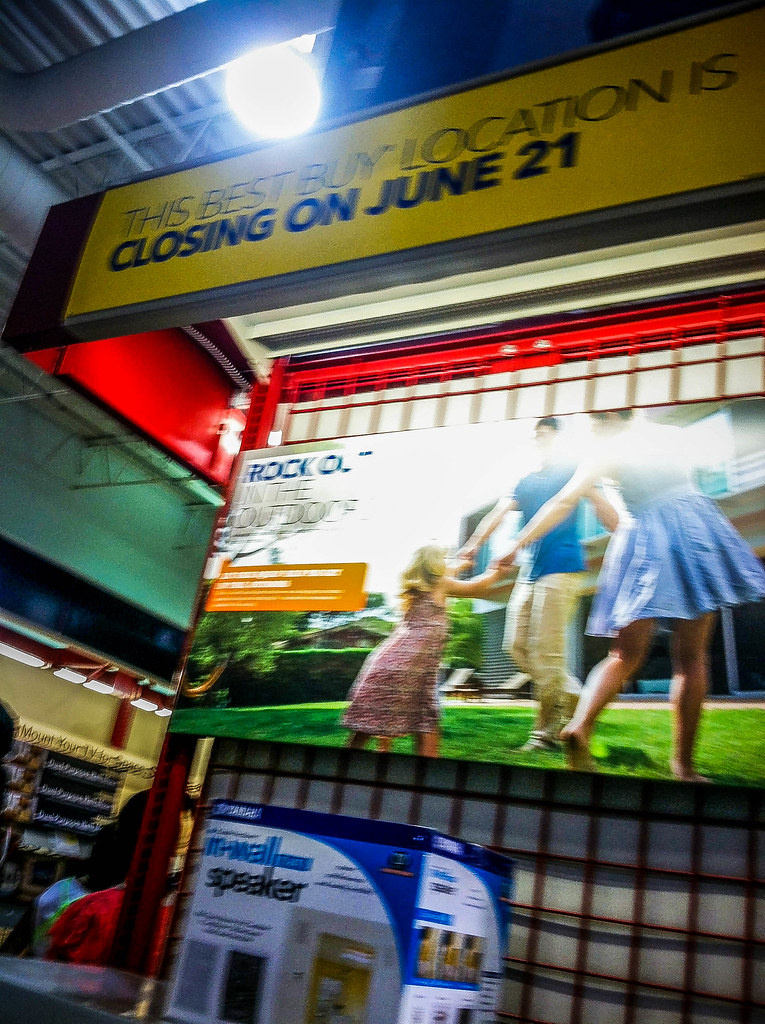 Best Buy Brooklyn Center, MN Flickr