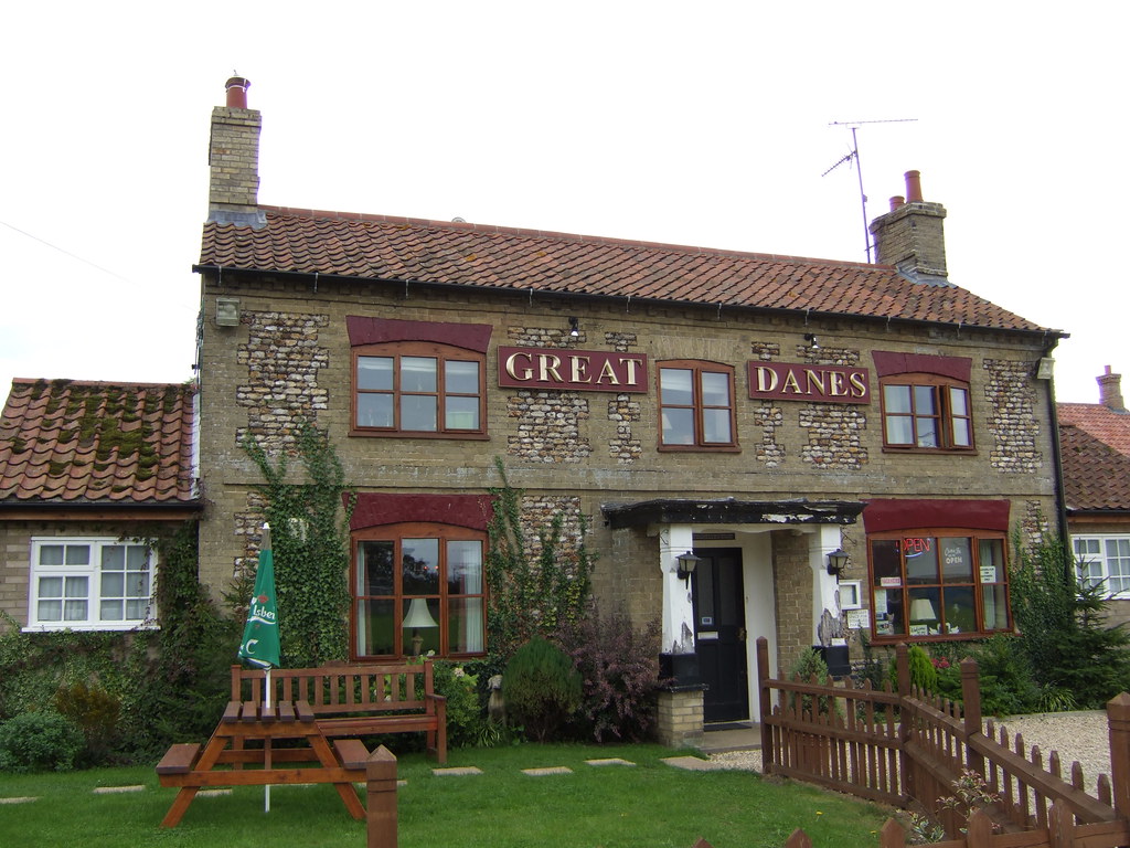 Great Danes pub Beachamwell Norfolk GWUK475 Uploaded for … Flickr
