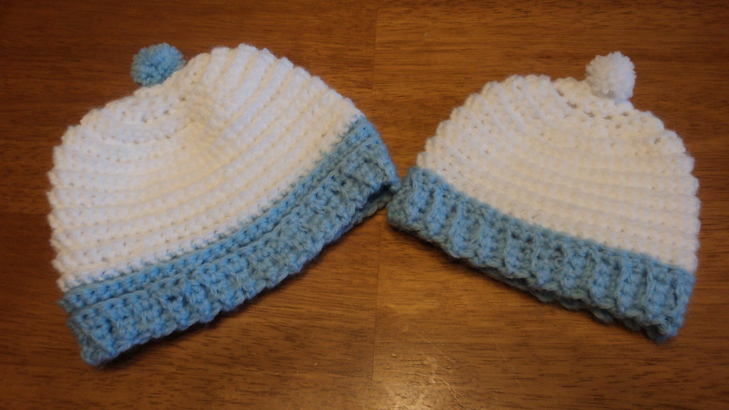 Blue/White Baby hat Blue and white baby hats in two sizes … Flickr