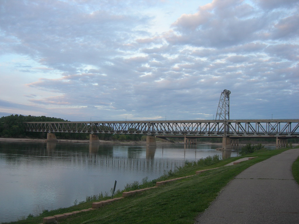 The Meridian Bridge Yankton, South Dakota Constructed in 1… Flickr
