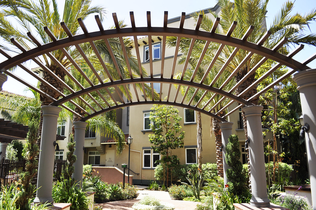 Playa Del Oro Apartments Resort Style Grounds Check out … Flickr