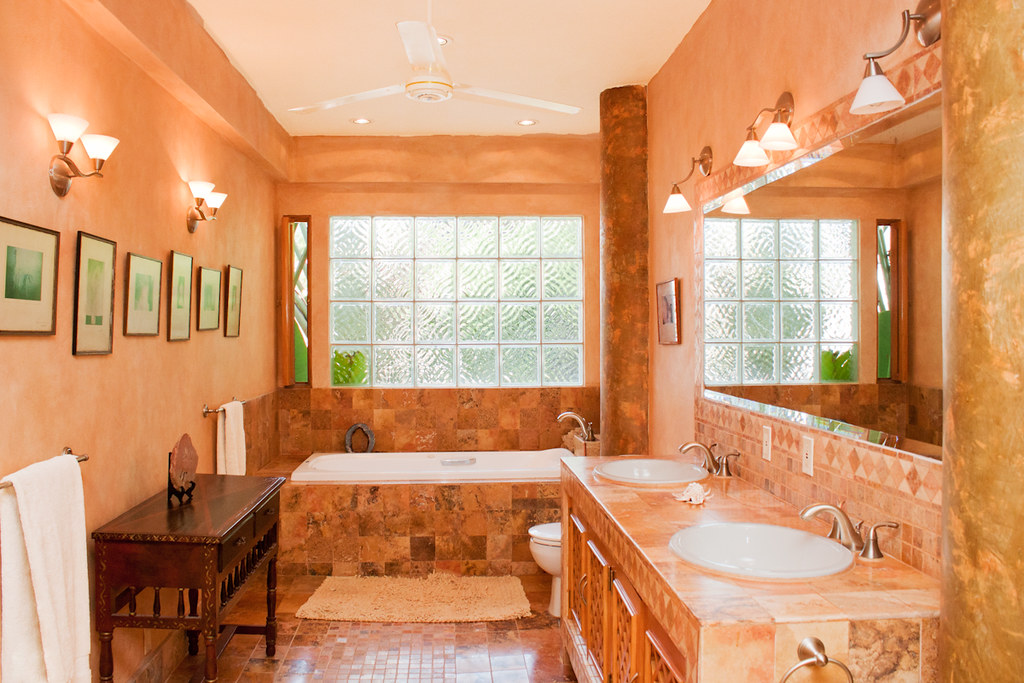Arroyo_26_Master Bathroom Casa Arroyo and La Casita live s… Flickr