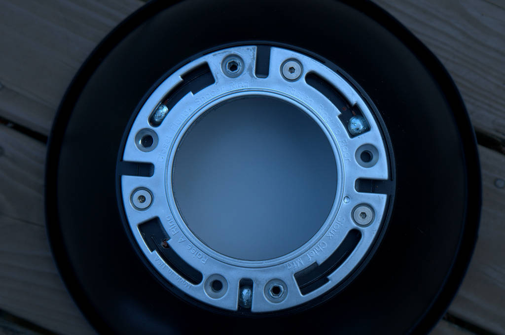 1 Here's the toilet flange riser mounted to the bowl. Ther… Flickr