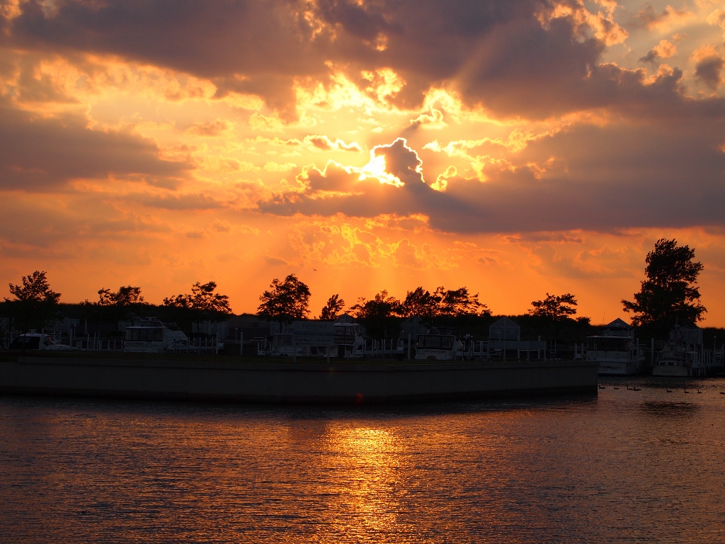 New Buffalo, Michigan Harbor at New Buffalo, Michigan. At … Flickr