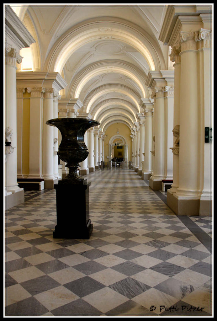 hermitage hall 2500 It didn't dawn on me that because we w… Flickr