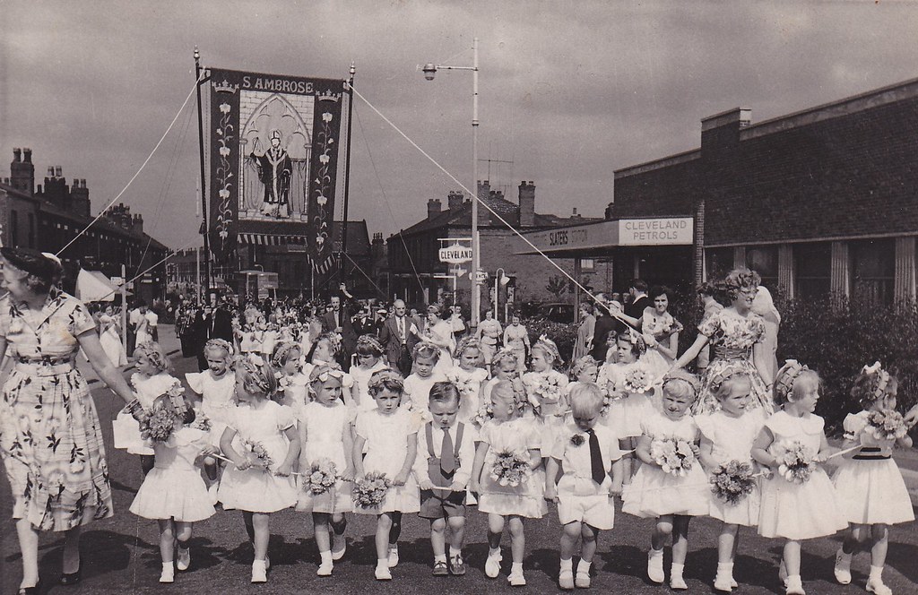 Leyland.St Ambrose Church, Walking Day, 1957. Leyland; St … Flickr