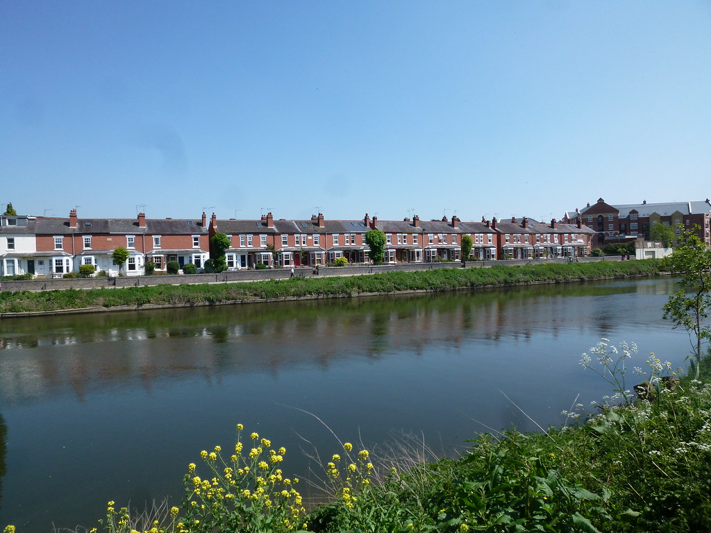 Row of houses along the River Severn John Steedman Flickr