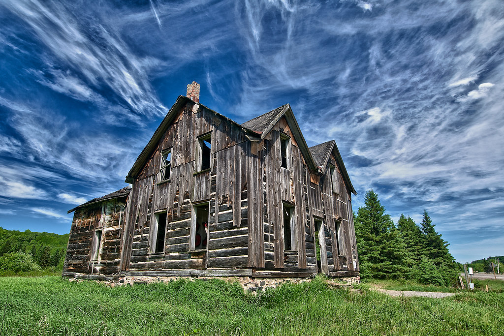 the daigle house, iron bridge, ontario The 'Daigle House',… Flickr