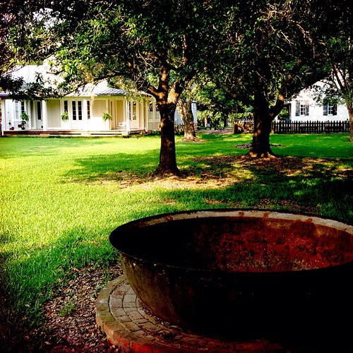 Sugar kettles are found in many yards and gardens througho… Flickr