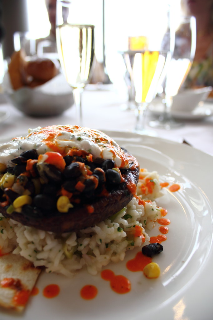 Southern Grilled Portobello in Sun Dial Restaurant of West… Flickr