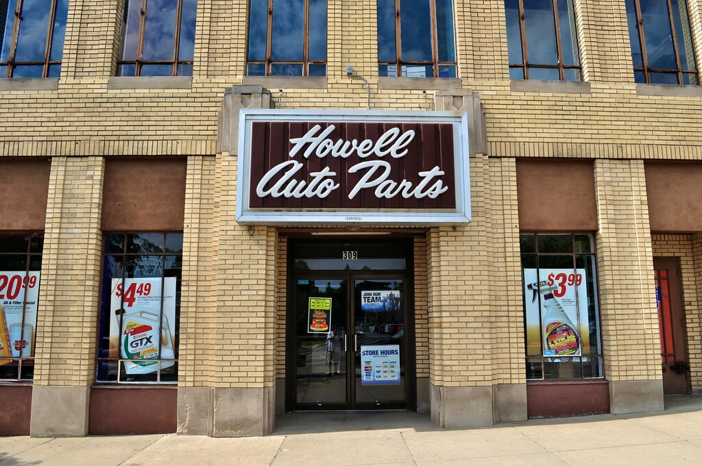 Howell Auto Parts Store This store has been in this locati… Flickr