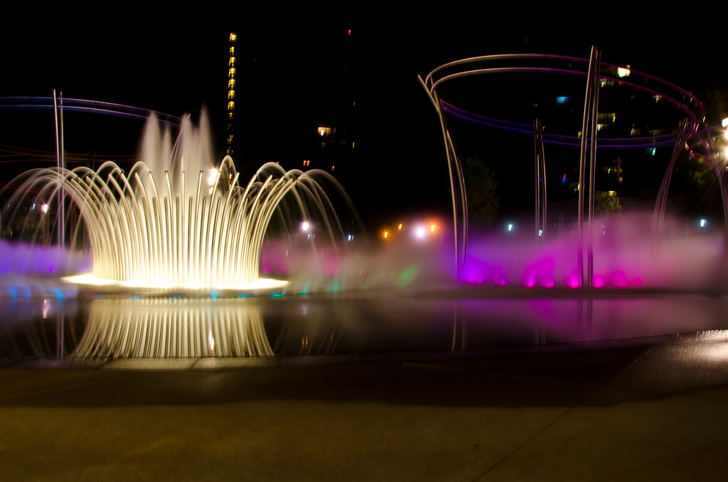 Columbus Ohio at NIght Scioto Mile Fountains 3 S_McCready Flickr