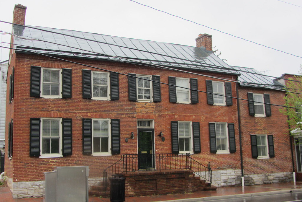 Old brick house, Braddock Street, Winchester Old brick hou… Flickr